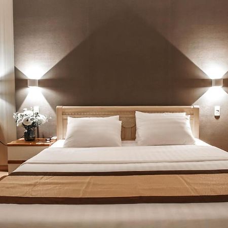 Artmio Hotel Apartment Вунг Тау Екстериор снимка