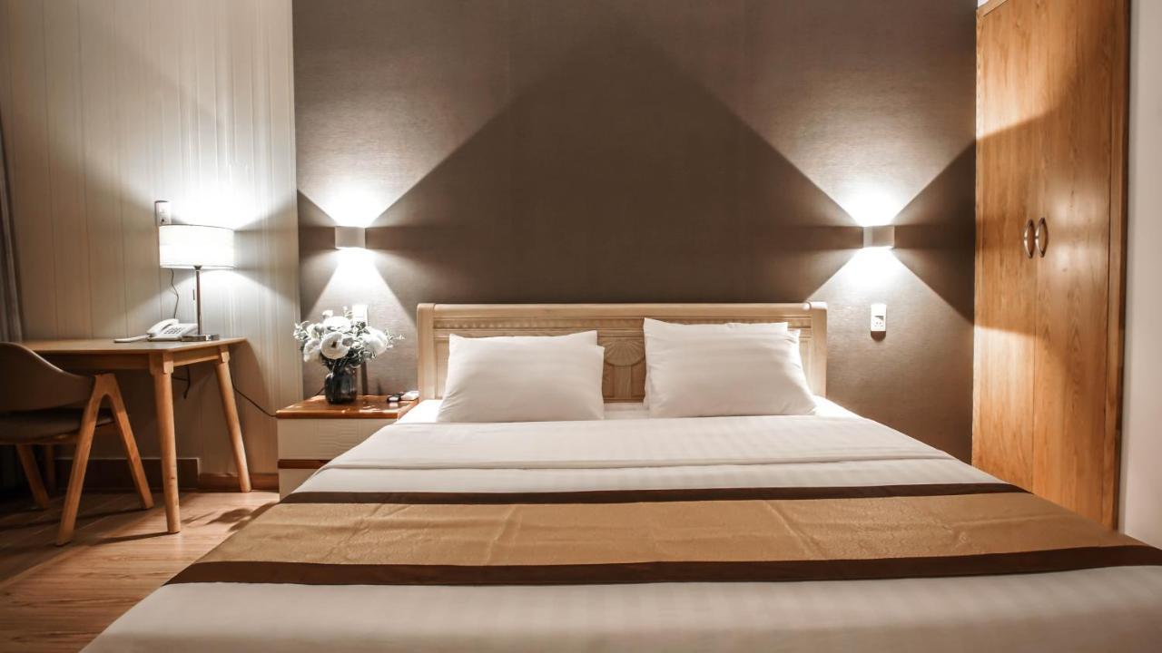 Artmio Hotel Apartment Вунг Тау Екстериор снимка