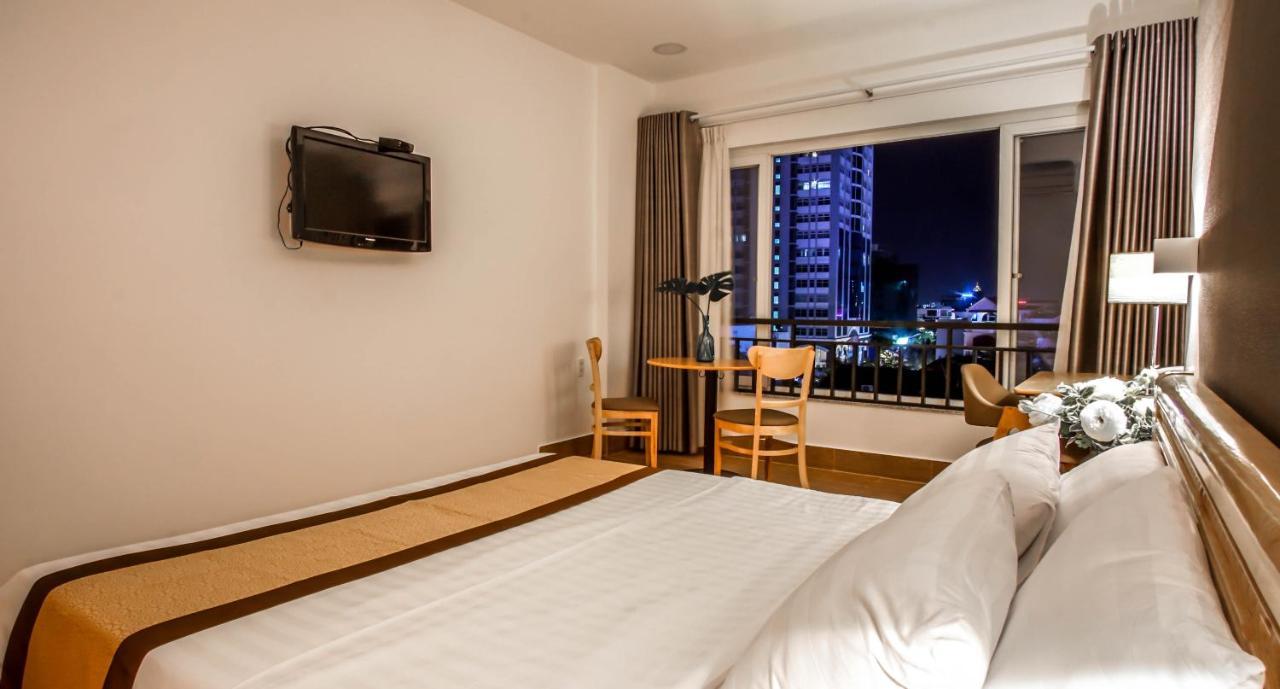 Artmio Hotel Apartment Вунг Тау Екстериор снимка