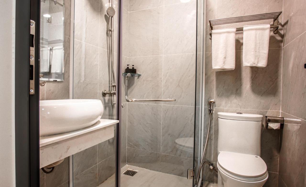 Artmio Hotel Apartment Вунг Тау Екстериор снимка